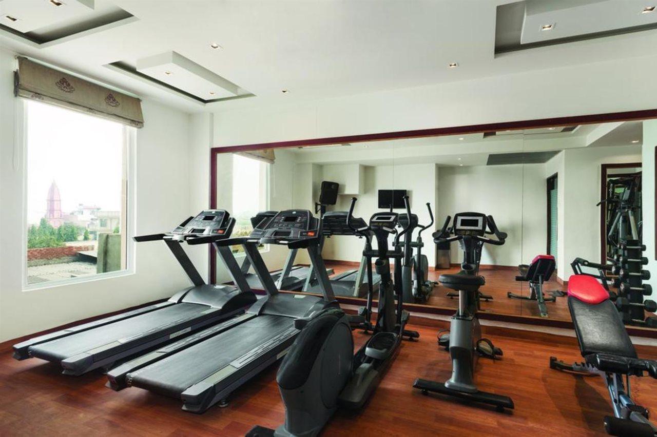 Days Hotel By Wyndham Panipat Luaran gambar